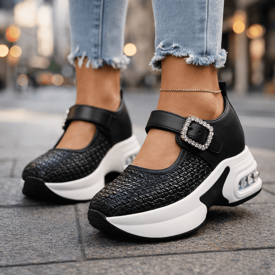 Elmira Charm Platforms