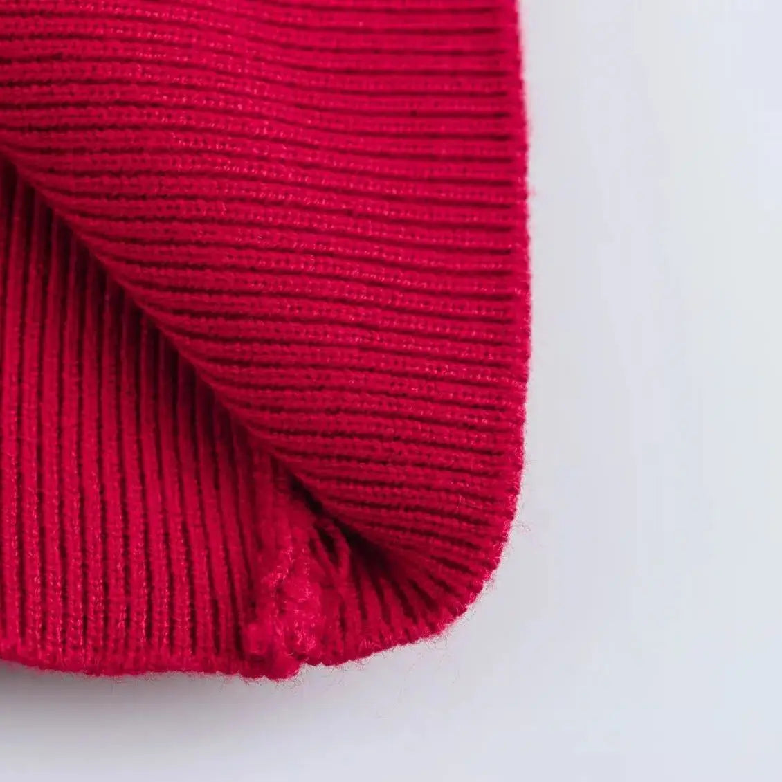 HEART BUTTON CROPPED CARDIGAN